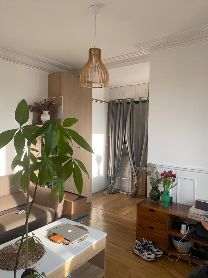 Appartement Ensoleille, Central Et Tout Equipe Avec Vue Tour Eiffel Et Pantheon ปารีส ภายนอก รูปภาพ