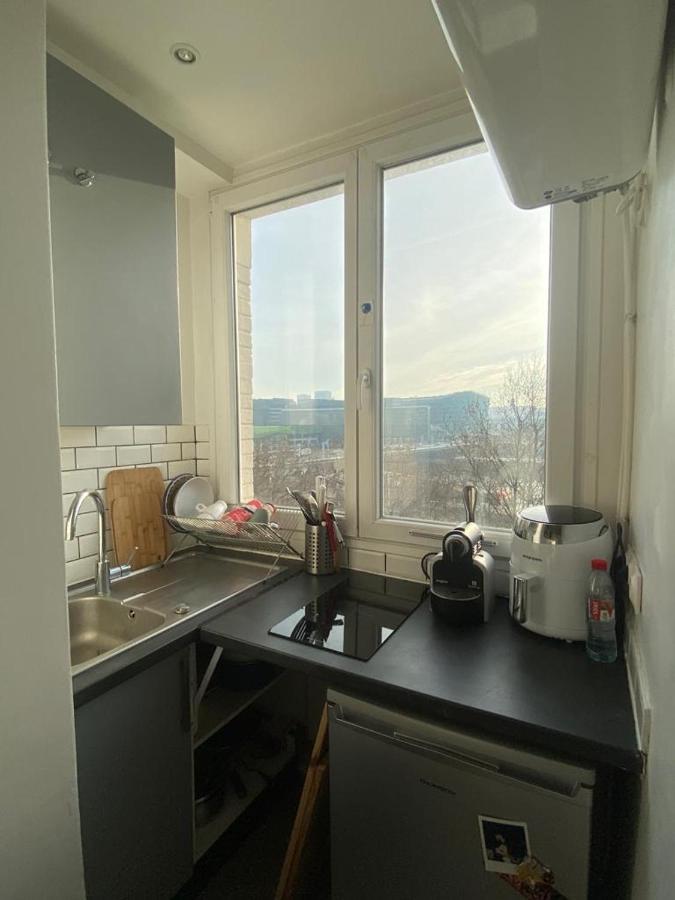 Appartement Ensoleille, Central Et Tout Equipe Avec Vue Tour Eiffel Et Pantheon ปารีส ภายนอก รูปภาพ
